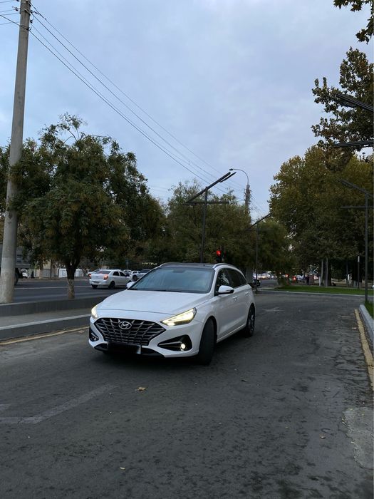 HYUNDAI 130 PREMIUM Holat idyal