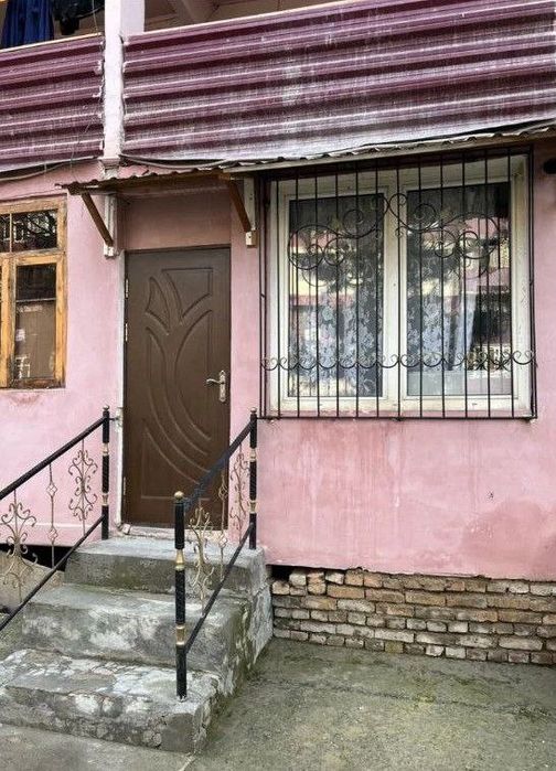 Продаётся  2х комнатная квартира