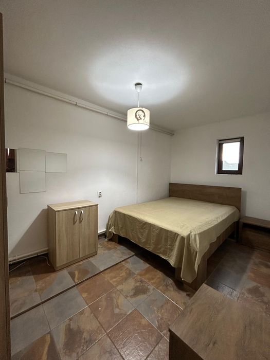 Inchiriez apartament cu doua camere