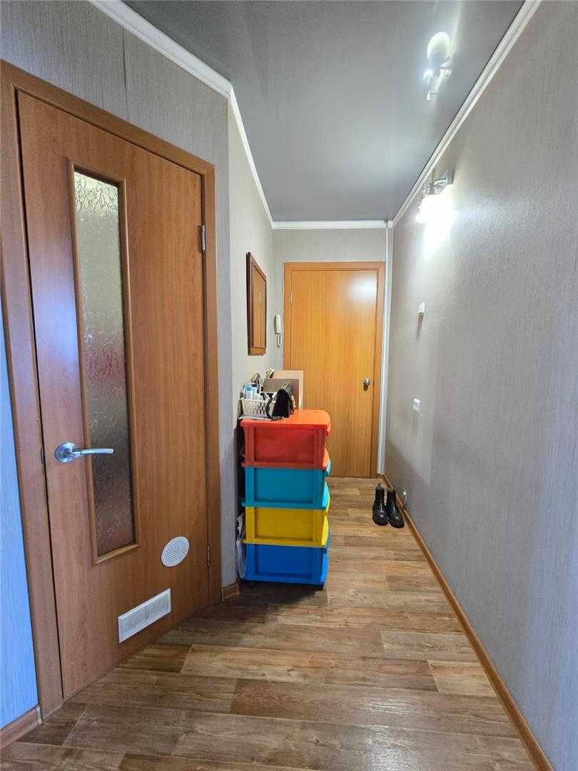 Продам 2х комнатную студию на 7 микрорайоне ][