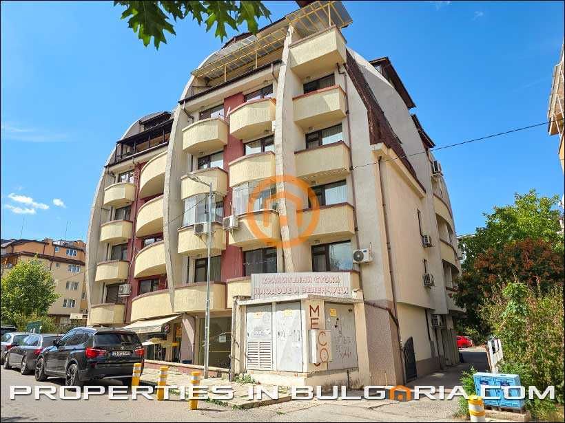 Продава се Тристаен апартамент в София, Манастирски ливади - 148 кв.м за 2419 €/кв.м - Снимка #16