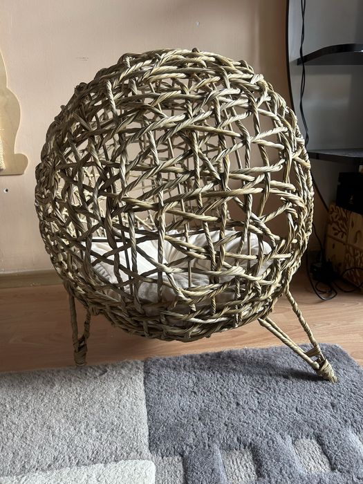 Къща за котки-куче