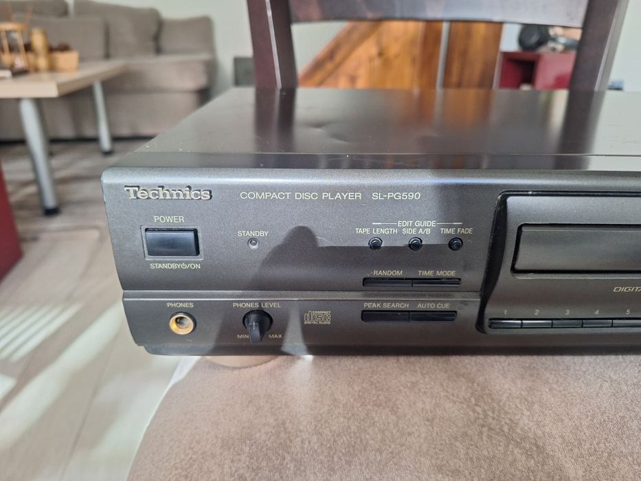 СD плеар Technics SL-PG590