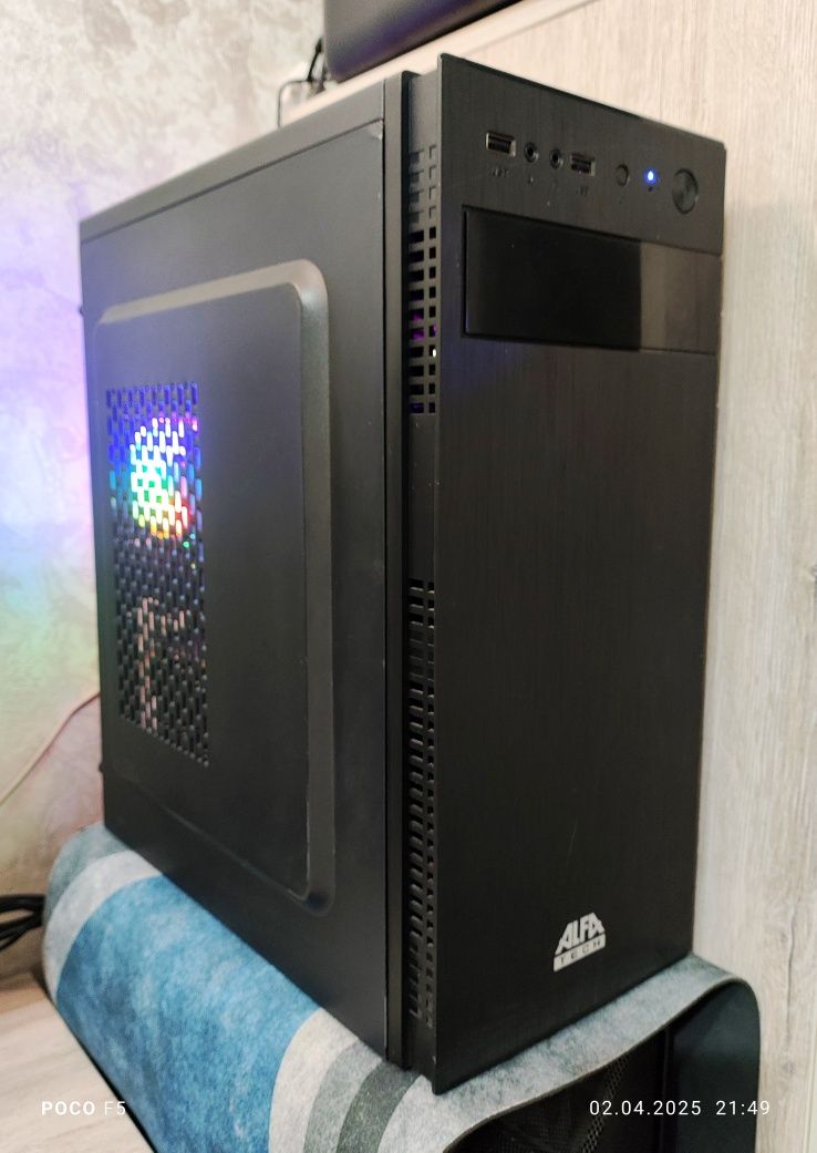 Отличный игровой компьютер (кейс) i5,16Гб,SSD, HDD, Video 4gb