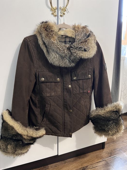 Vand geaca Belstaff, 100% originala, din bumbac cerat.
