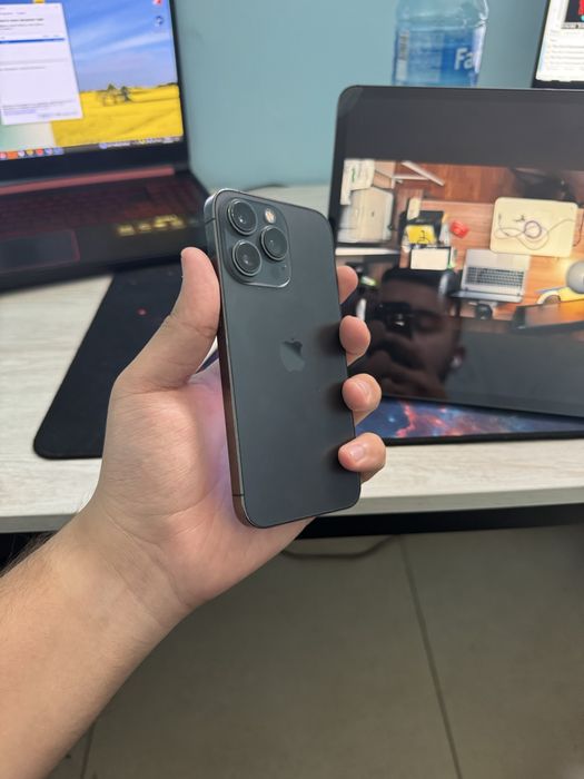 Iphone 13 pro ideall 455$