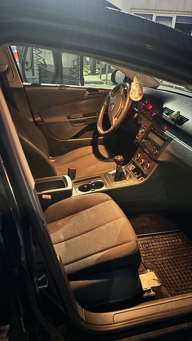 Volkswagen Passat B6 – 1.9 TDI 105 CP, 2006