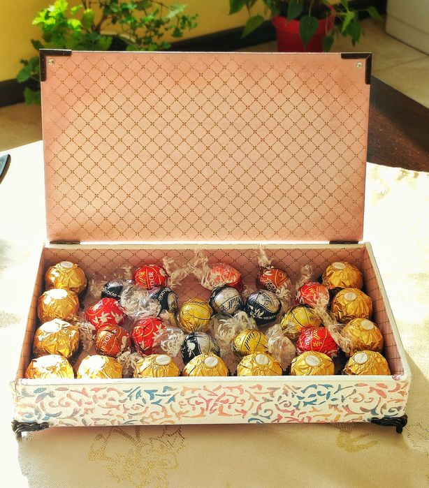 Дървена кутия за съкровища, спомени и сладки моменти!