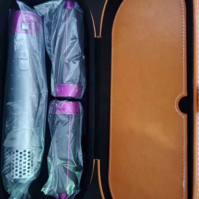 Airwrap сешоар - уред за коса 5в1 с кожена кутия