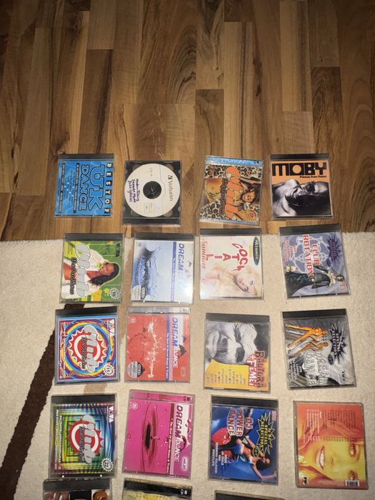 CD-uri din anii ’90–2000