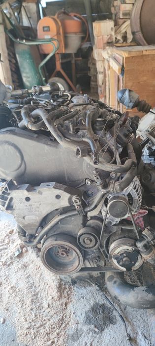 Motor Audi A3 Quattro 2000 cm cubi an 2009