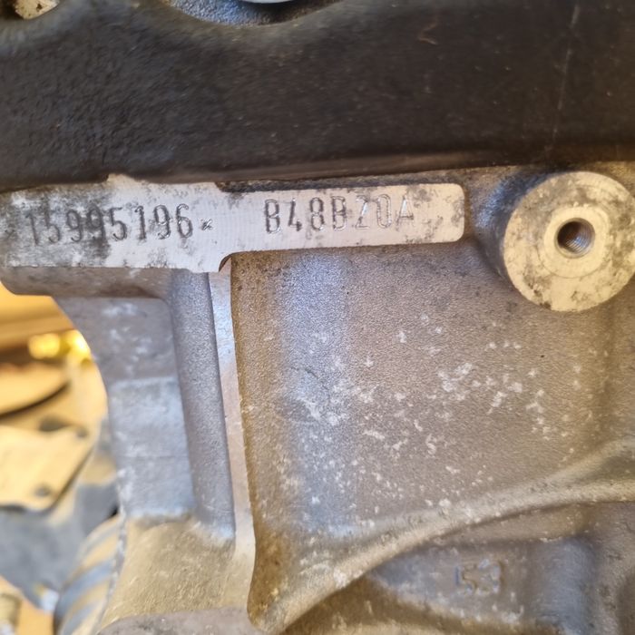 Motor BMW 2.0i cod b48b20a f20 f30 f36 x2 f39 x1 f48 f33 f36 f23 f22