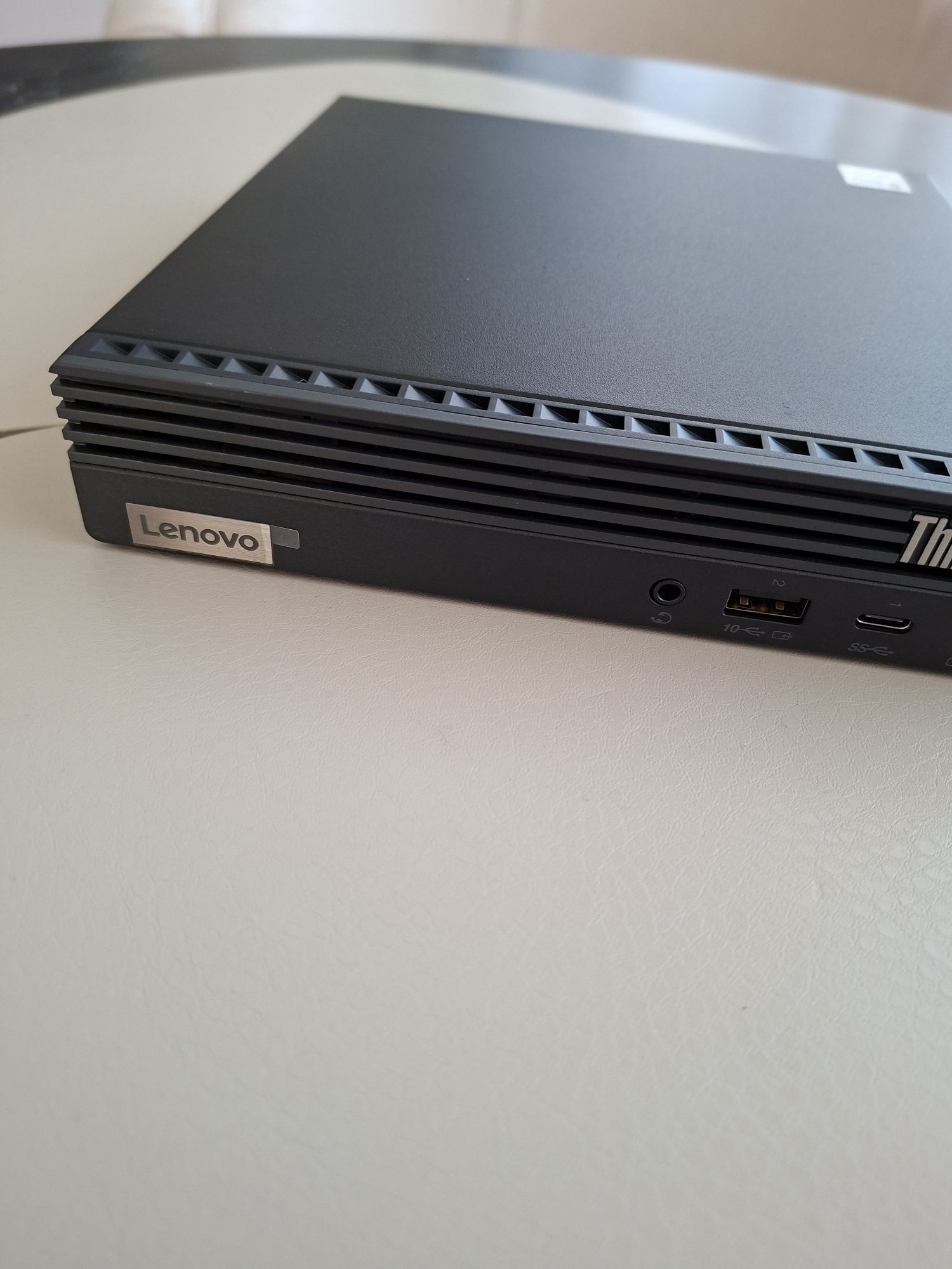 Nou! ThinkCentre M70q i5 10500T, RAM 16, SSD 512