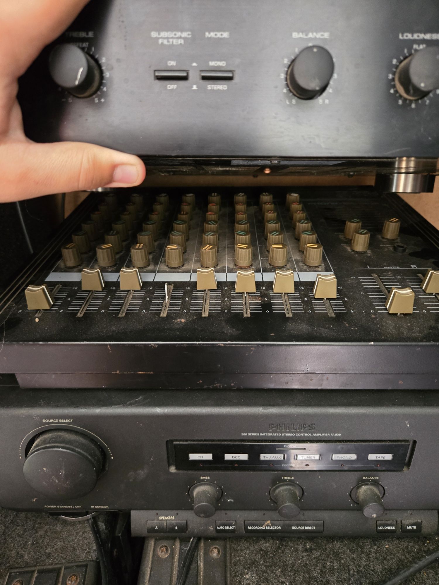 уредби custom sound