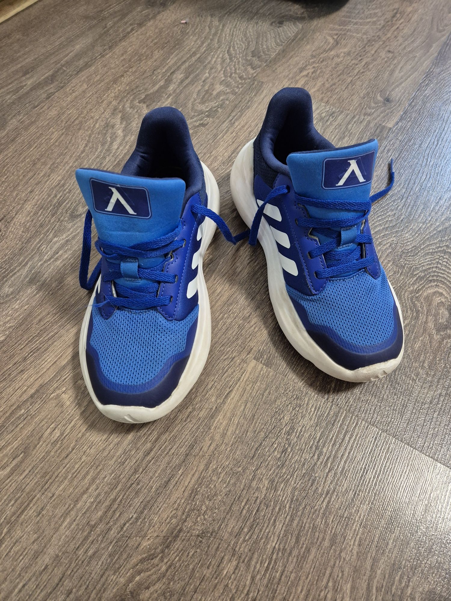 Маратонки Левски Adidas 36 номер