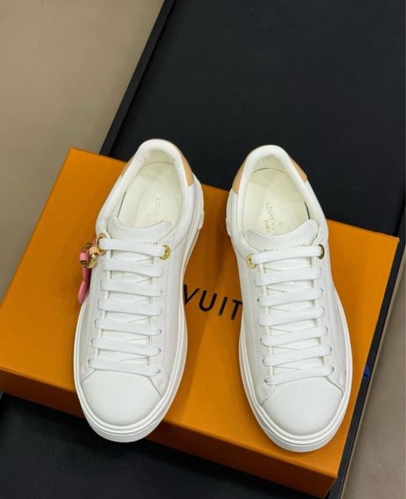 Дамски кец Louis Vuitton ,100% естествена кожа