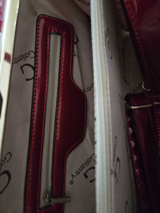 Нова Gallantry Paris червена лачена чанта