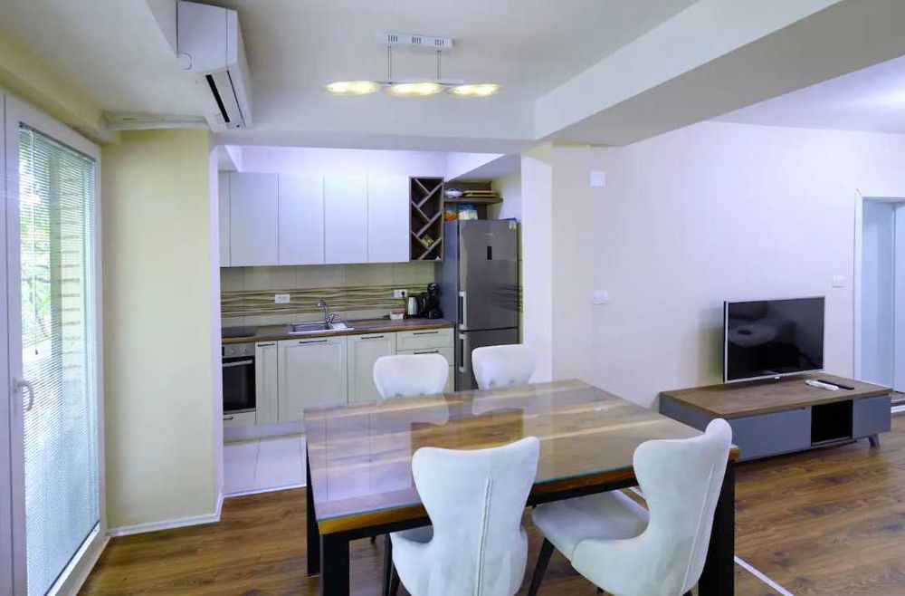 Дава се под наем Двустаен апартамент в Пловдив, Кючук Париж - 83 кв.м за 331.5 € - Снимка #4