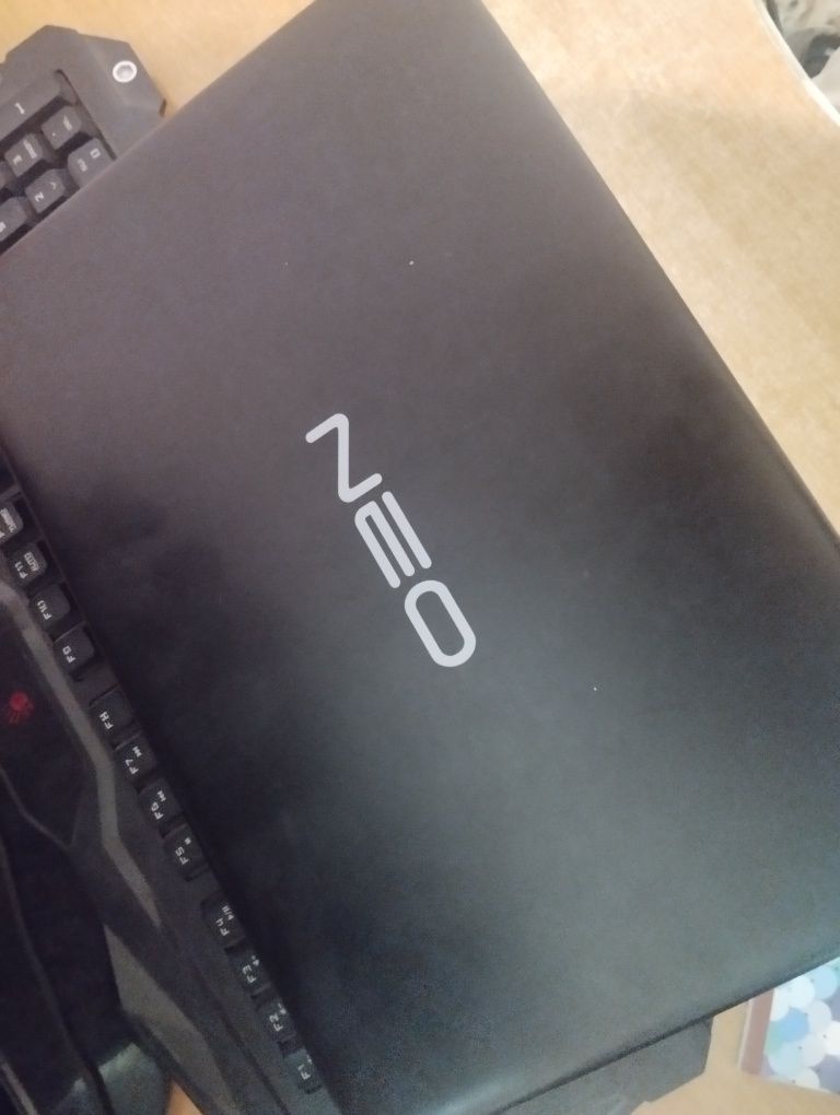 Ноутбук - NEO 14A 
Процессор - Intel Celeron J4105 1.5Ghz(4CPU)
ОЗУ -