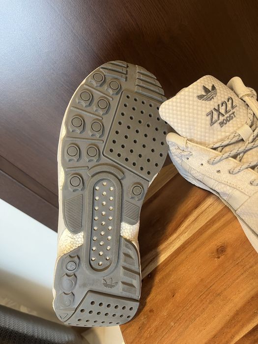 Маратонки,,Adidas”от кожа и плат ZX22BOOST