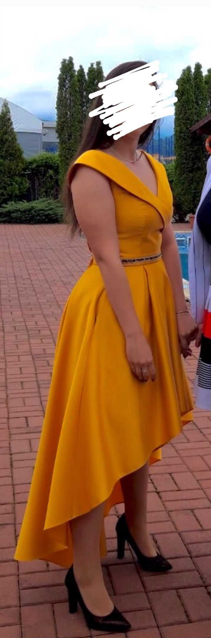 Rochie elegantă în stare foarte buna