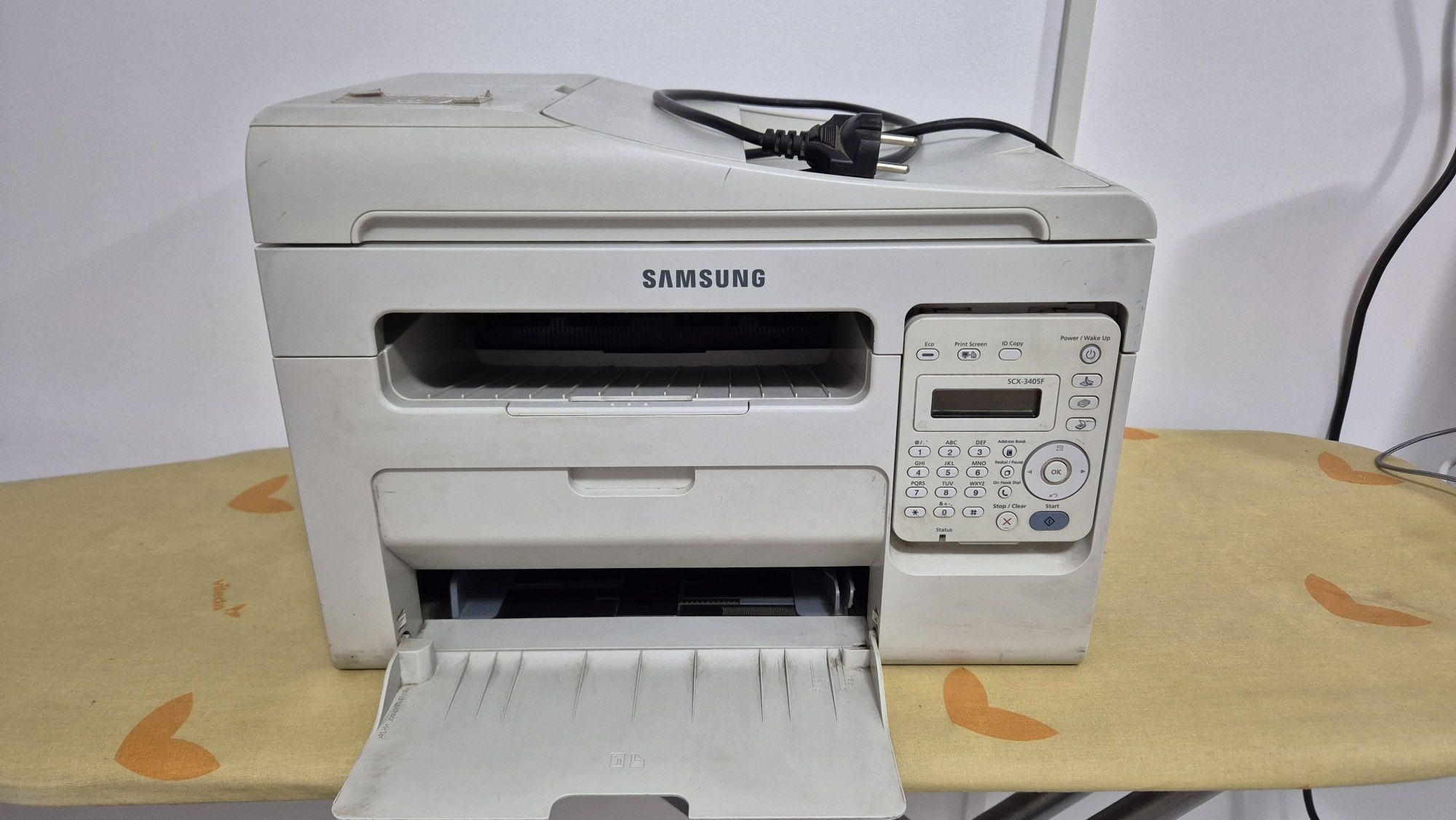 Imprimanta laser cu fax multifunctionala monocrom + toner cadou