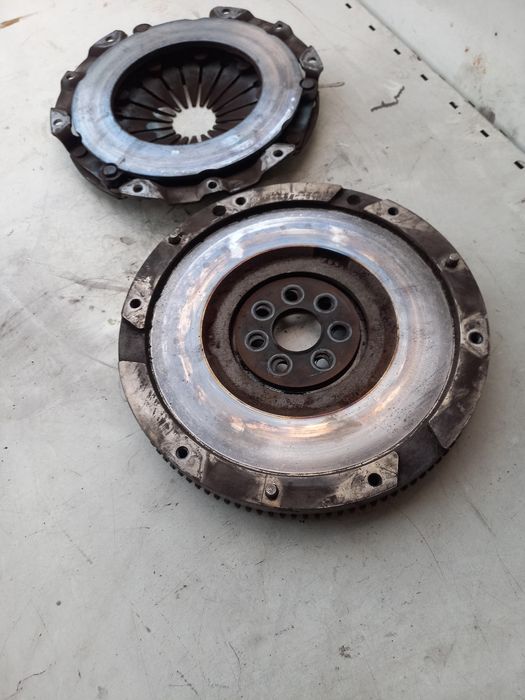 Съединител Mitsubishi Outlander 2.0i