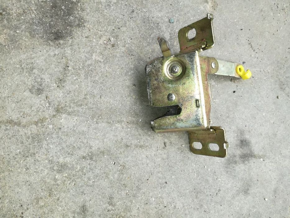 Задна брава за Хонда Сивик и за rover 400