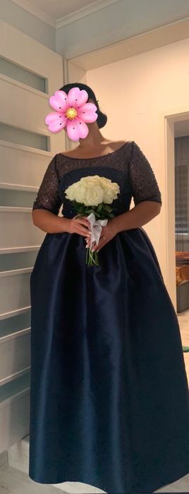 Официална разкроена рокля