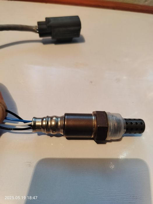 Датчик кислорода Мазда сх7 лямдозонд