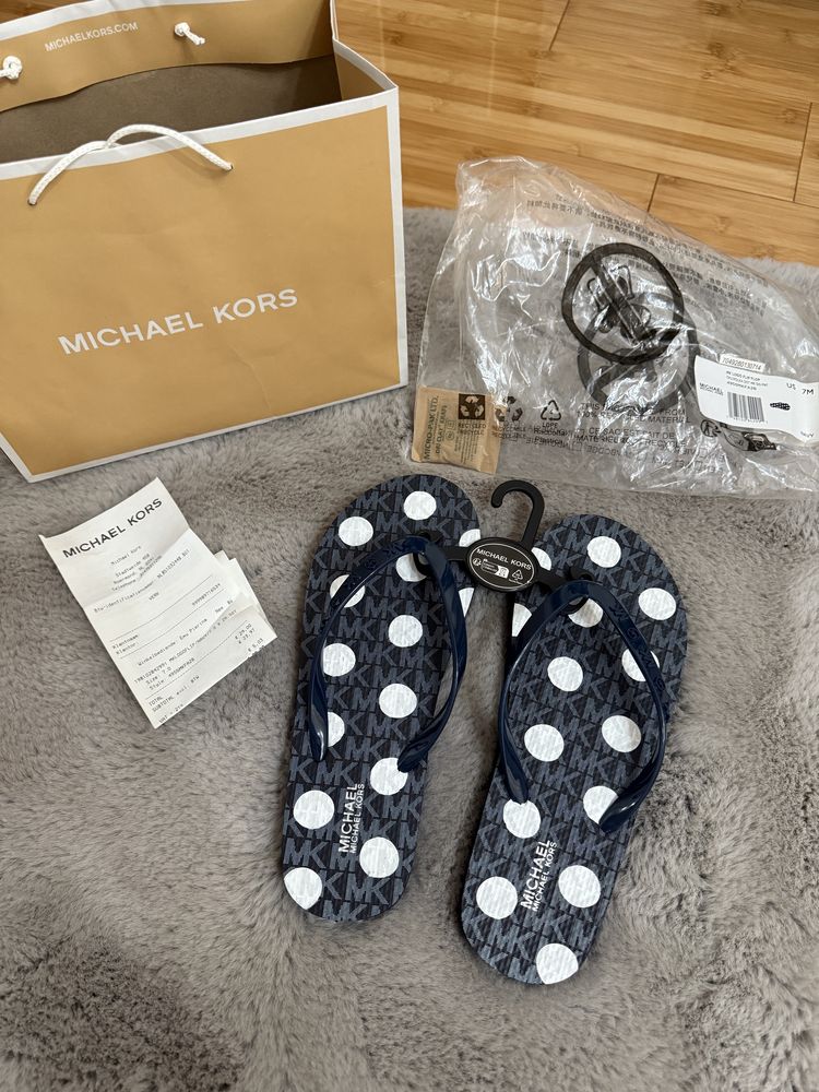 Slapi Michhael kors