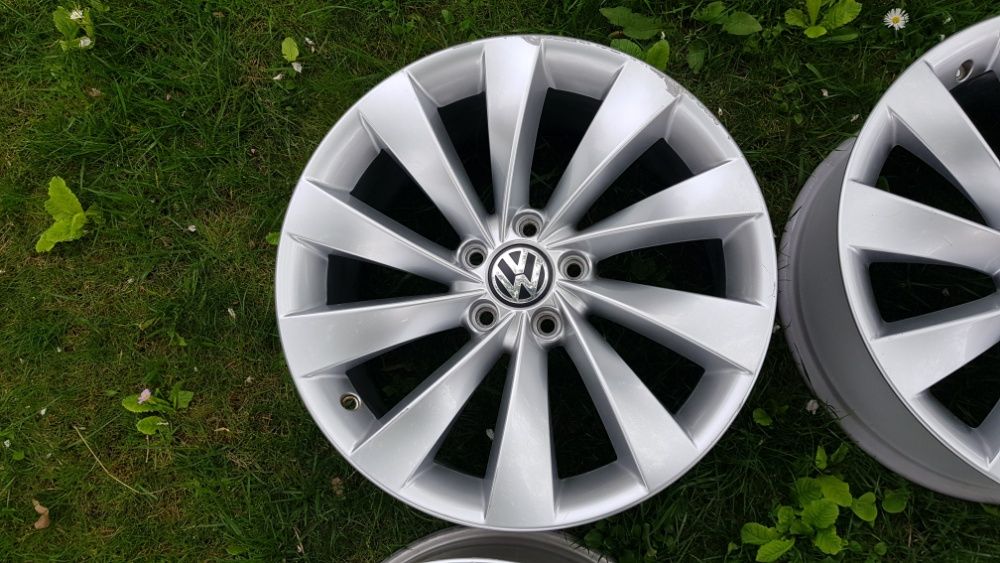 4бр. оригинални лети джанти VW Interlagos 5x112 8Jx18"