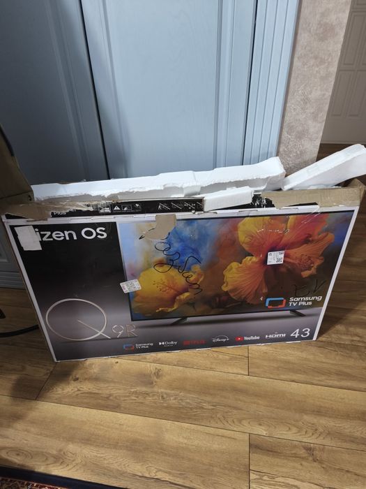 Tizen os Smart Tv 43