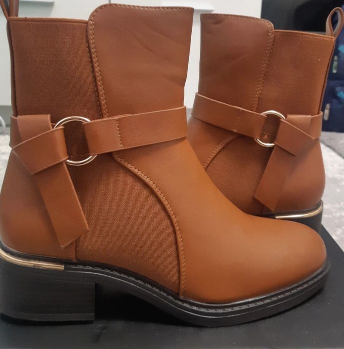 Ghete din piele ecologica noi