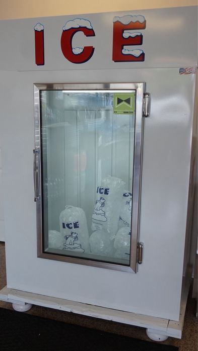 Vitrina frigorifica profesioana pentru gheata cu o usa