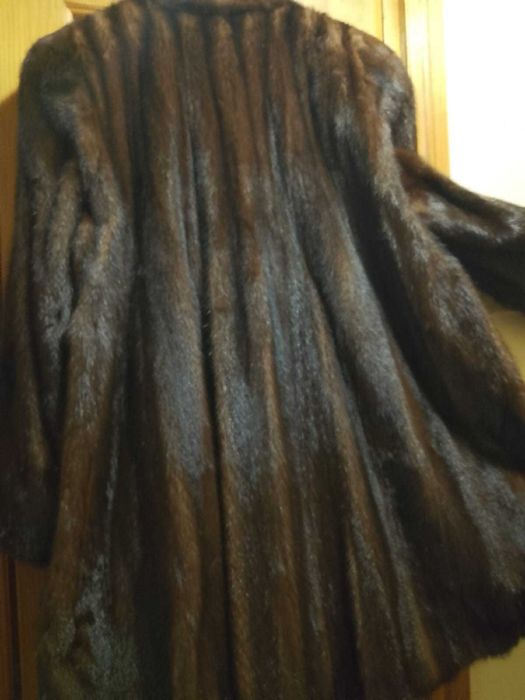 Haină de blană naturală de vizon (nurcă)