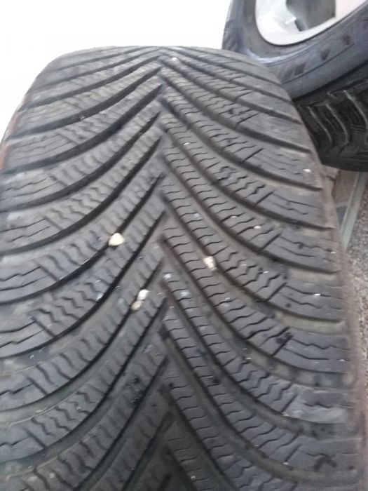 Jante cu anvelope de iarna Michelin Alpin 5
