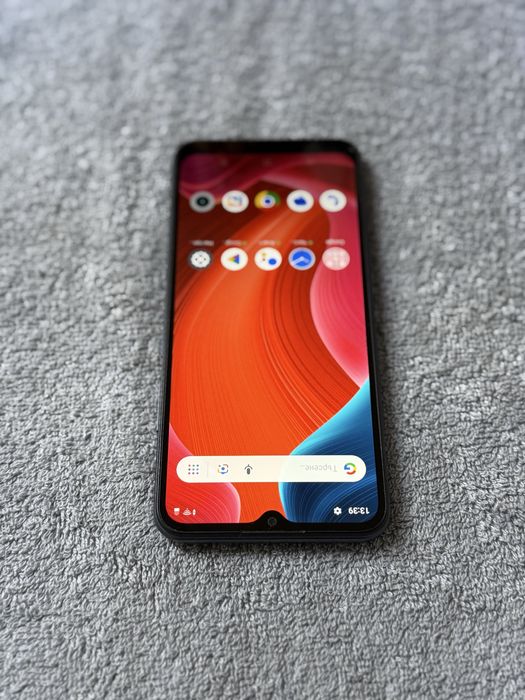 Телефон Realme C11 32GB като нов