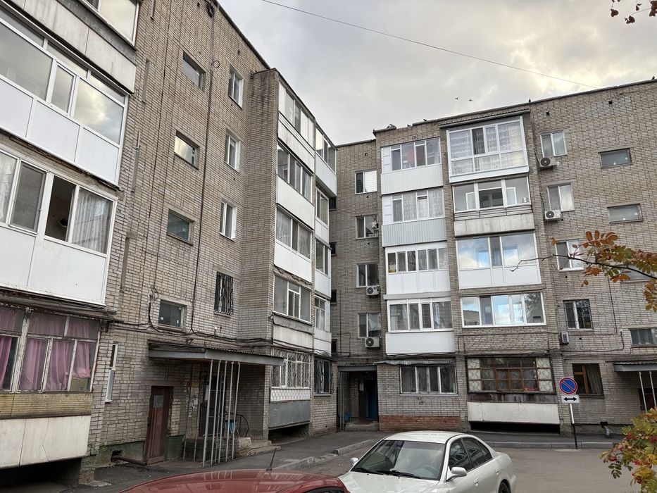 Продам 3-х ком Центр