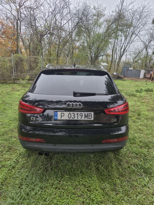 Audi Q3 4 × 4 Панорама