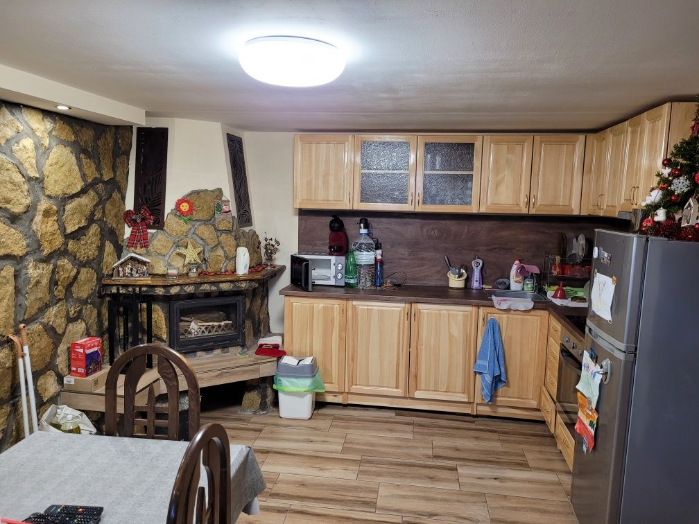 Продава се Къща в Плиска - 360 кв.м за 612 €/кв.м - Снимка #21