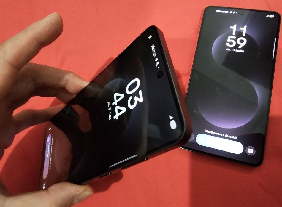 -Samsung S25 Edge, Nou, 256Gb, 12Ram, Bat:100%: 3 - 36 cicluri incarca