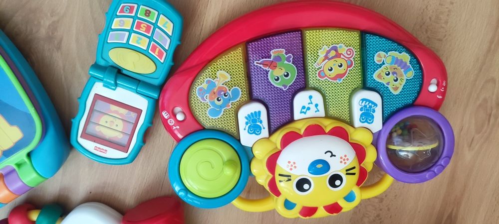 Музикални/сензорни/образователни играчки 3+ мес., 6+, 1+ г.