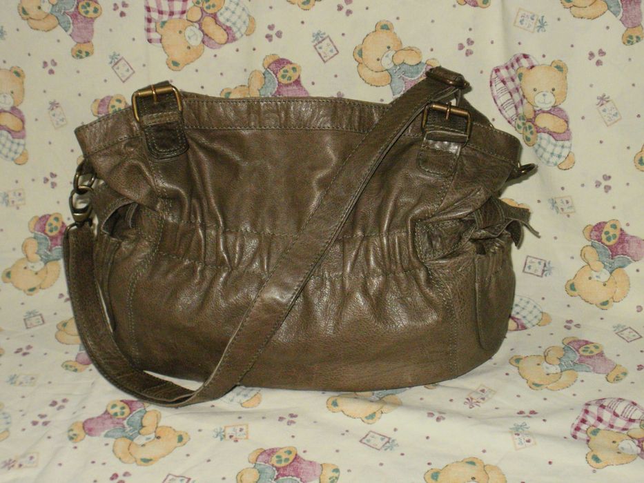 OASIS нова дамска чанта естествена кожа