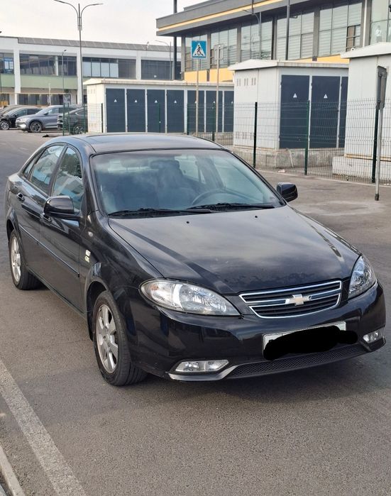 Gentra 3-Poz  Yili-2023 Avtomat Full Avto Kredit 1 ta Passportga 1 kun