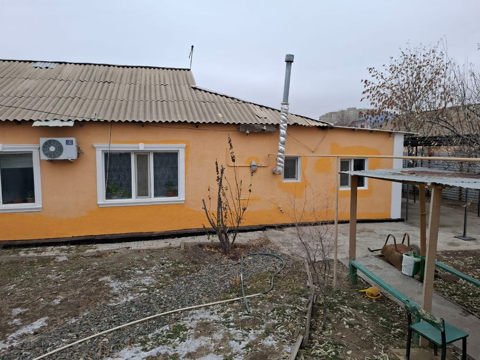 Уй сатылады 30 миллион торг бар