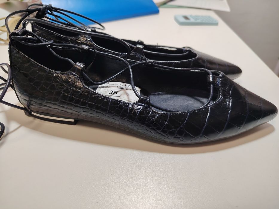 Балетки со шнуровкой от Massimo Dutti, НОВЫЕ. р/р 35