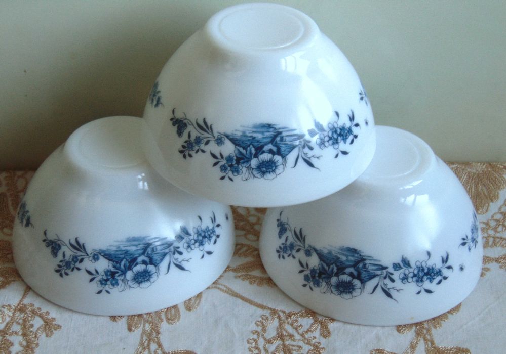 Три купички френски аркопал