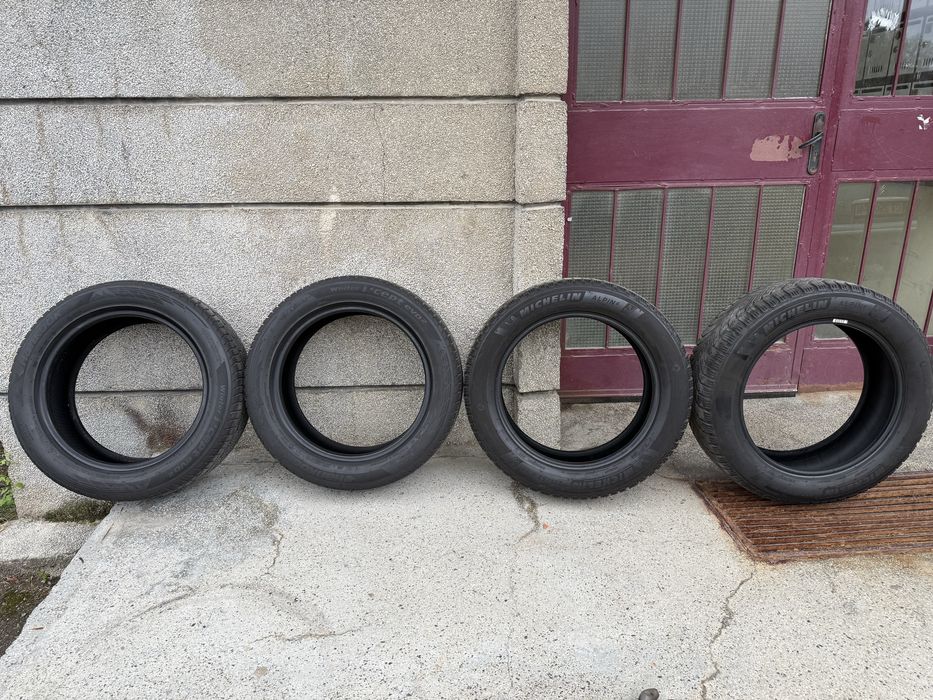 4 бр. Зимни гуми 215/55/17 Michelin/Hankook