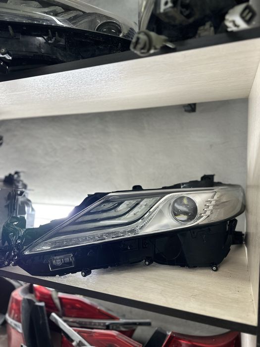 Фары Тойота Камри 70-75 Lux